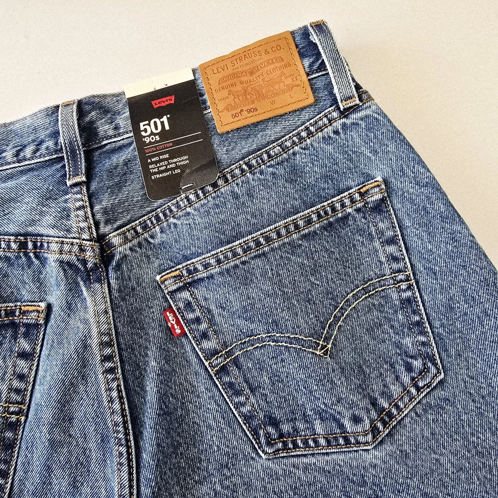 NWT Levi's Premium 501 90s Straight Jeans Blue Size 29 - Picture 5 of 7